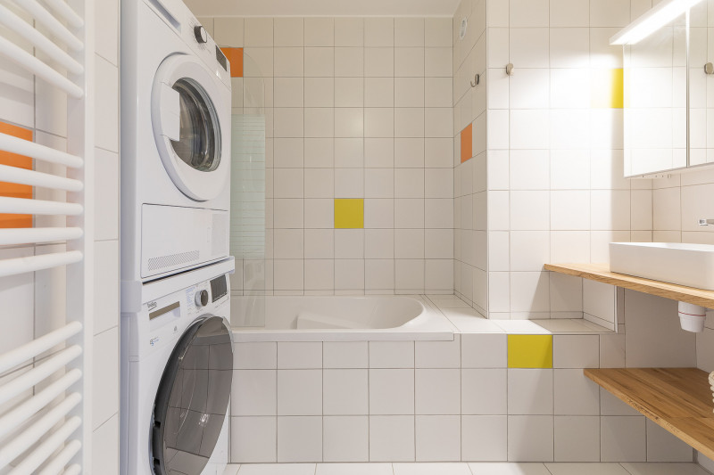 _lv_images__lot_0002800319_11_10142307