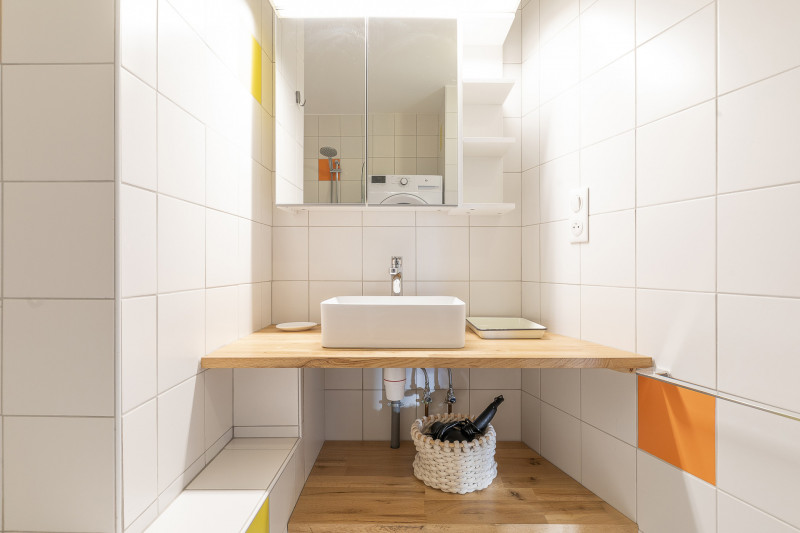 _lv_images__lot_0002800319_12_10053908