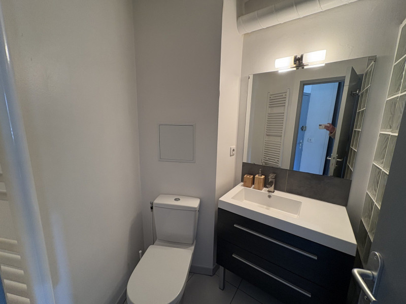 _lv_images__lot_0002800346_03_10107964