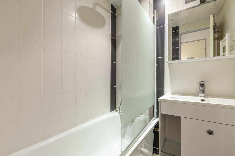 _lv_images__lot_0002800355_09_9779235 _lv_images__lot_0002800355_09_9779235