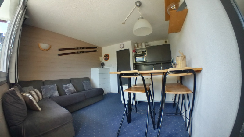 _lv_images__lot_0010070003_03_9223650 _lv_images__lot_0010070003_03_9223650