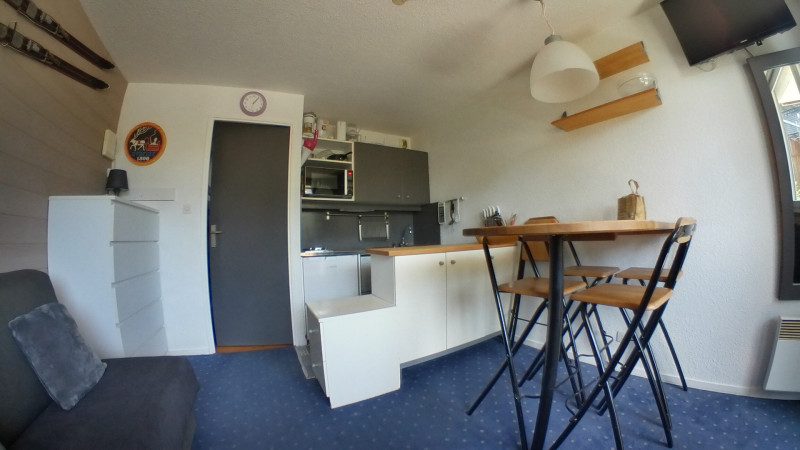 _lv_images__lot_0010070003_07_9584688 _lv_images__lot_0010070003_07_9584688