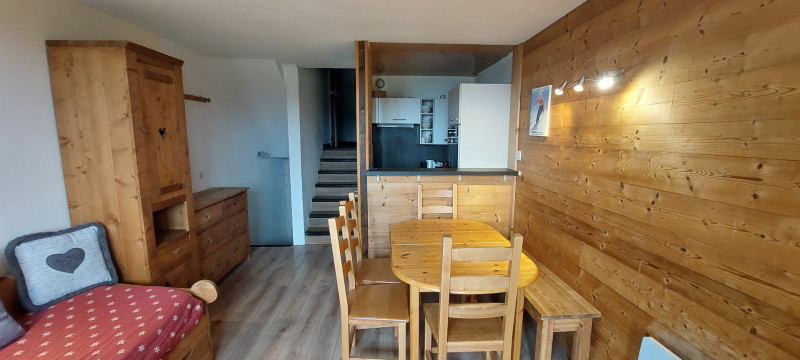 _lv_images__lot_0010100812_05_9663302 _lv_images__lot_0010100812_05_9663302