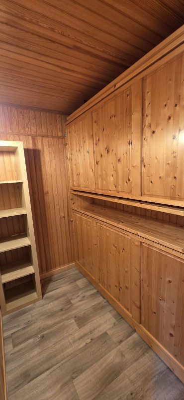 _lv_images__lot_0010120402_09_9340896