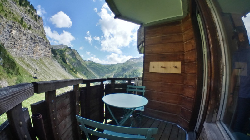 _lv_images__lot_0010121117_08_9677416