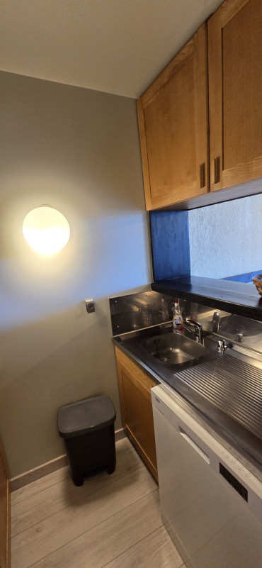 _lv_images__lot_0020040208_07_11248020