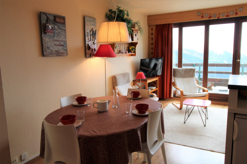 _lv_images__lot_0020392334_02_9721161