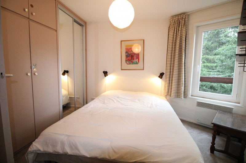 _lv_images__lot_0020392335_07_9873660