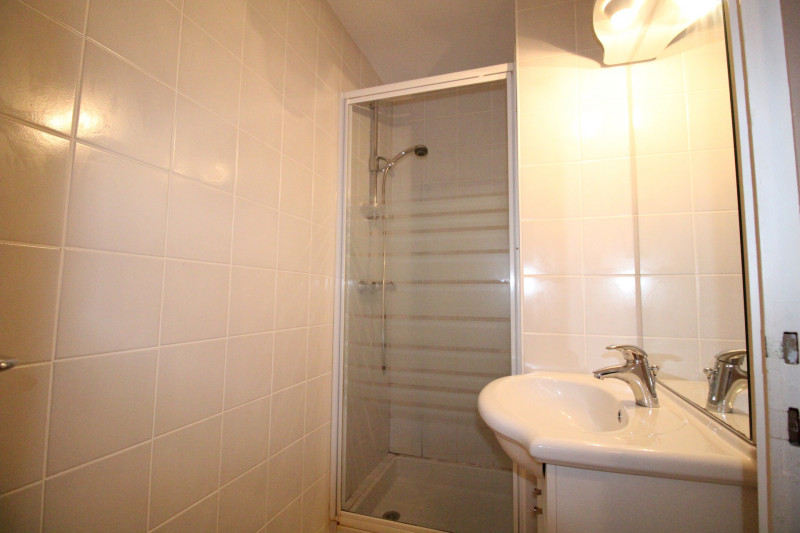 _lv_images__lot_0020392335_08_10020640