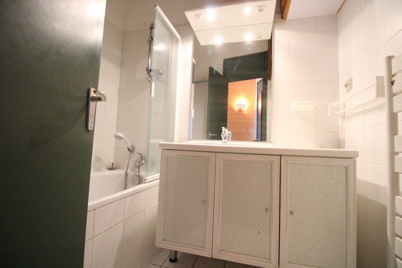 _lv_images__lot_0020392336_08_10115790