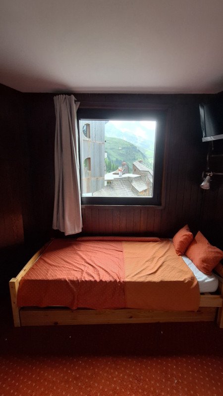 _lv_images__lot_0020392338_07_9403747