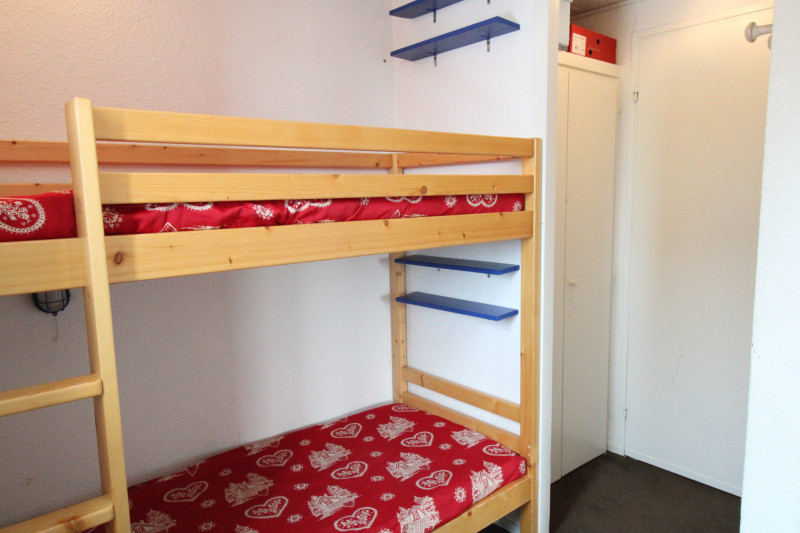 _lv_images__lot_0020392339_07_9425933