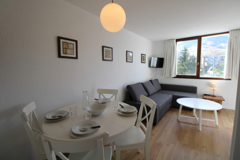 _lv_images__lot_0020392342_02_9967019 _lv_images__lot_0020392342_02_9967019