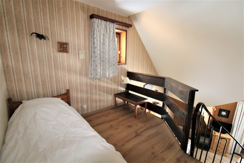 _lv_images__lot_0020392349_06_9800439 _lv_images__lot_0020392349_06_9800439