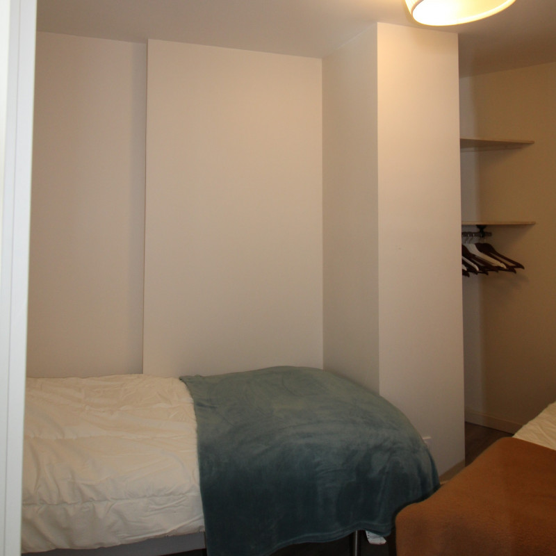 _lv_images__lot_0020392351_08_10082347