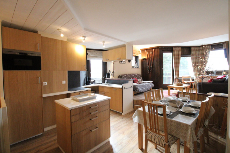 _lv_images__lot_0020392354_01_9319078