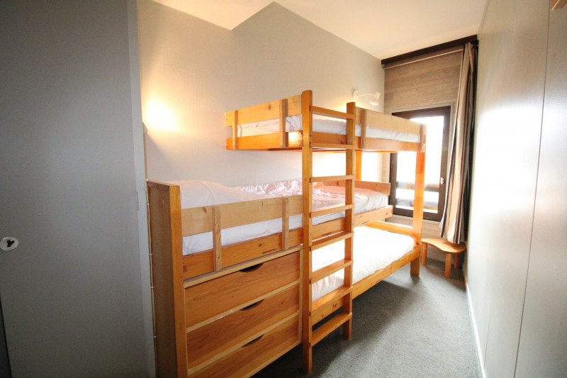 _lv_images__lot_0020392355_07_9305935 _lv_images__lot_0020392355_07_9305935