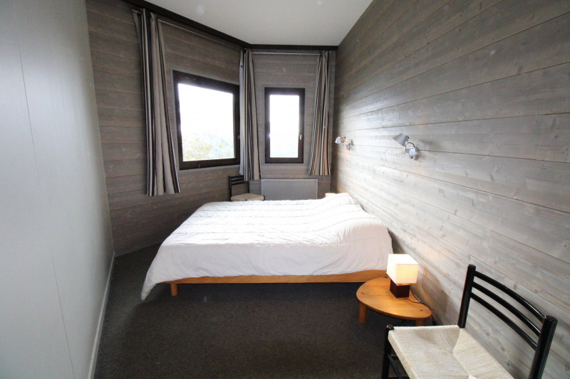 _lv_images__lot_0020392355_08_9932540 _lv_images__lot_0020392355_08_9932540