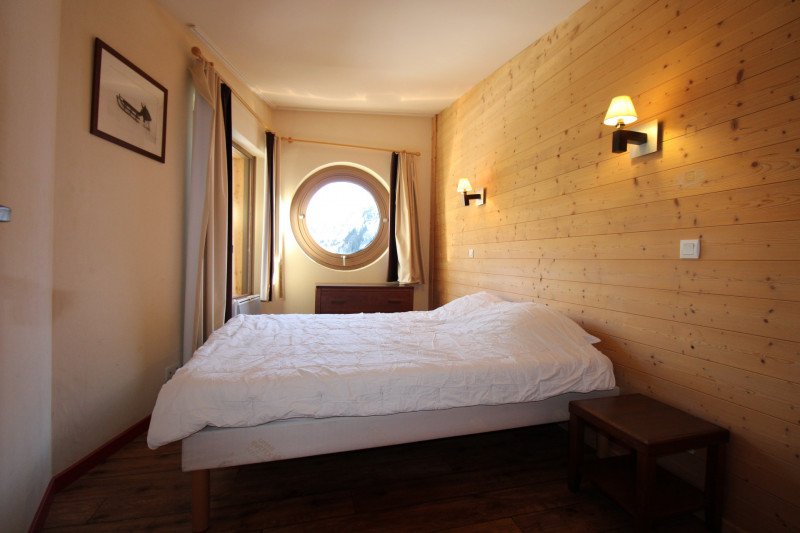 _lv_images__lot_0020392362_08_9370336 _lv_images__lot_0020392362_08_9370336