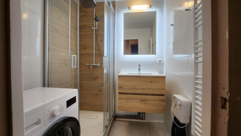 _lv_images__lot_0020392365_06_10177565