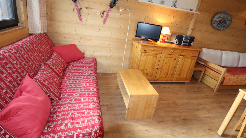 _lv_images__lot_0020392367_03_9182749 _lv_images__lot_0020392367_03_9182749