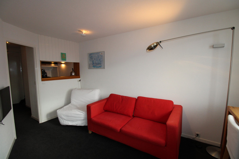 _lv_images__lot_0020392372_05_9987461 _lv_images__lot_0020392372_05_9987461