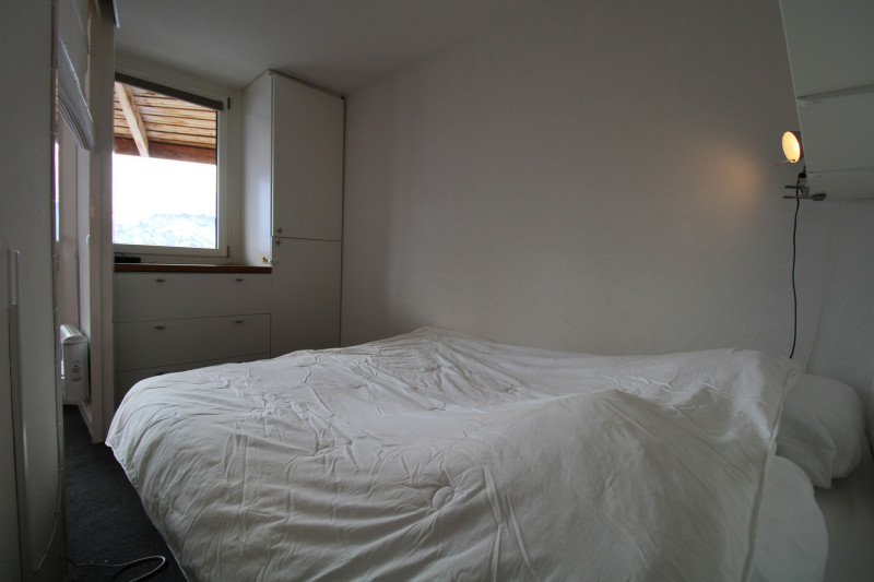 _lv_images__lot_0020392372_07_11085332