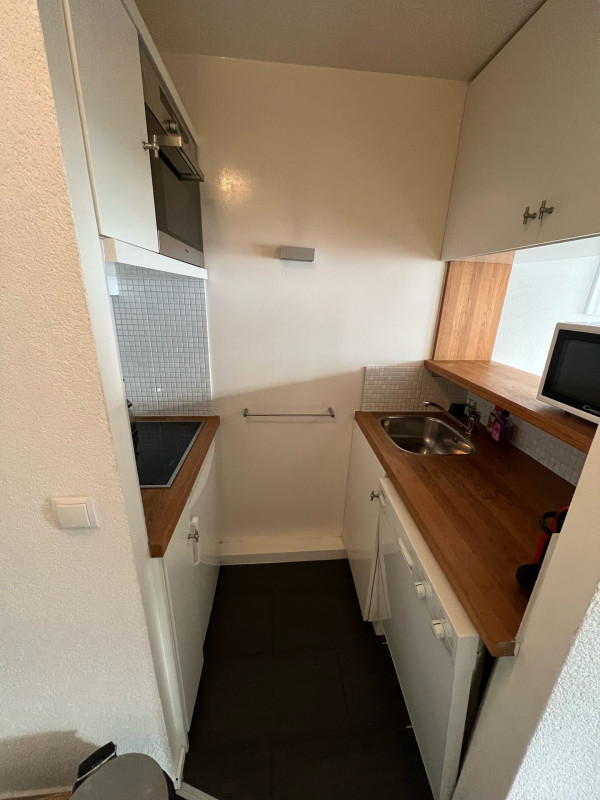 _lv_images__lot_0020392372_11_10372953