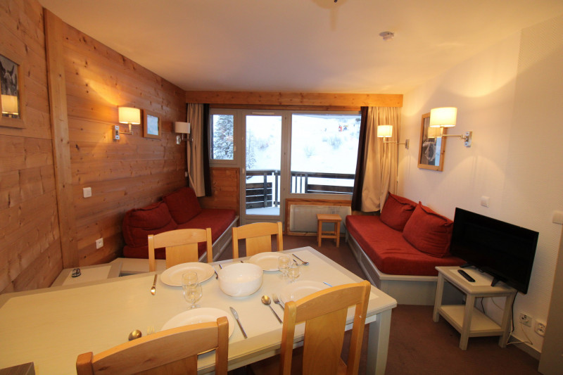 _lv_images__lot_0020392378_01_9419353