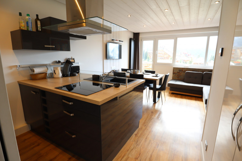 _lv_images__lot_0020392385_02_9907532 _lv_images__lot_0020392385_02_9907532