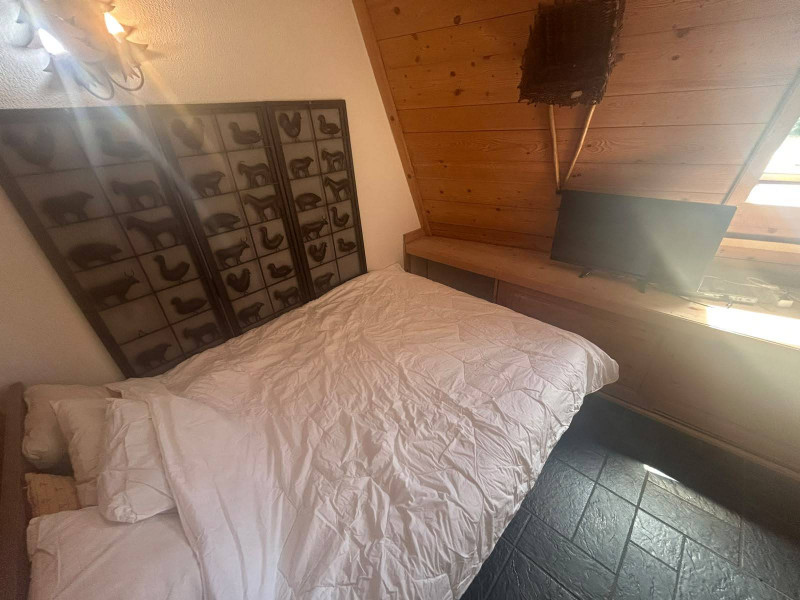 _lv_images__lot_0020392393_06_11111555 _lv_images__lot_0020392393_06_11111555