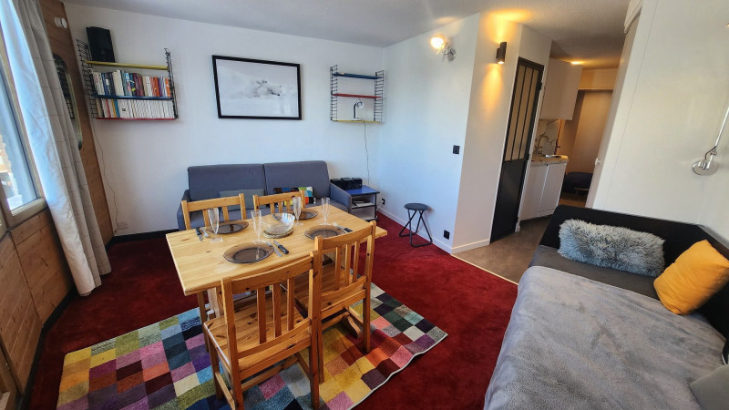 _lv_images__lot_0020392396_05_9472102 _lv_images__lot_0020392396_05_9472102