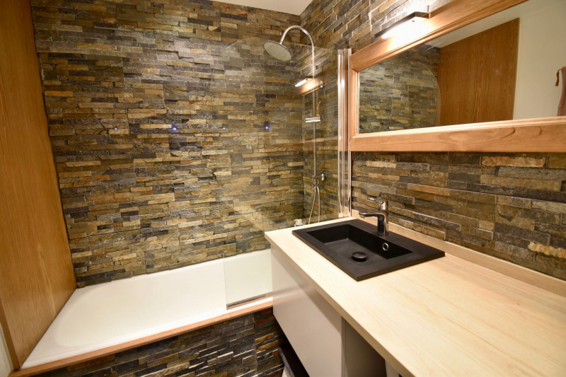 _lv_images__lot_0020392406_10_9458435 _lv_images__lot_0020392406_10_9458435