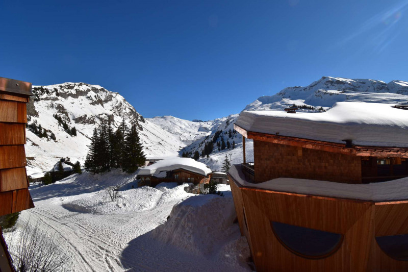 _lv_images__lot_0020392406_12_10136212