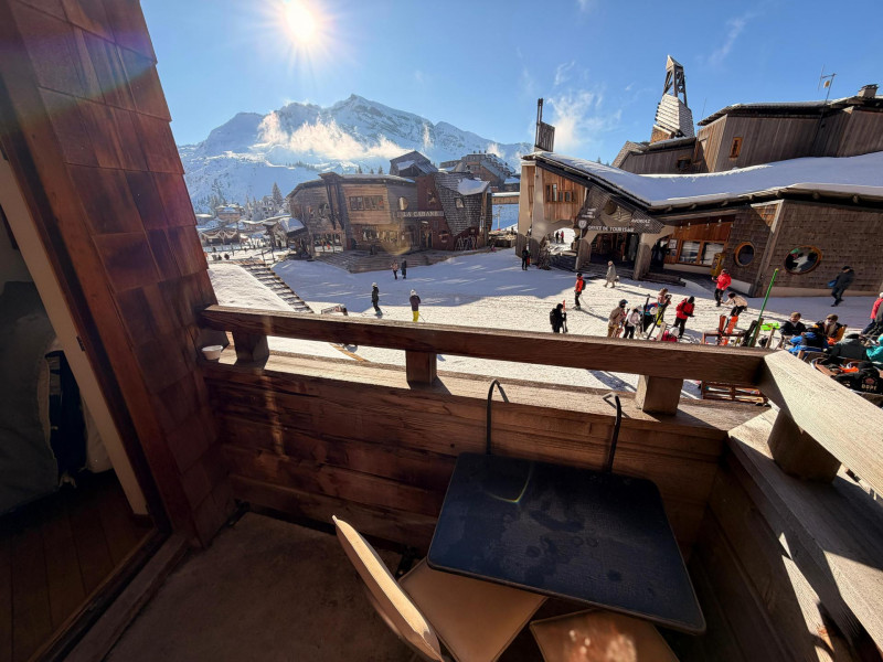_lv_images__lot_0020392408_10_11019065 _lv_images__lot_0020392408_10_11019065