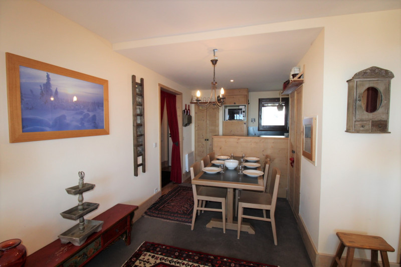 _lv_images__lot_0020392411_03_9445300 _lv_images__lot_0020392411_03_9445300