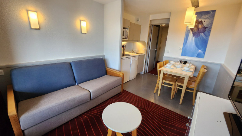_lv_images__lot_0020392412_04_11222211 _lv_images__lot_0020392412_04_11222211