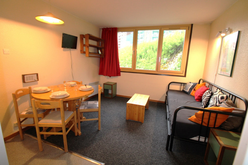 _lv_images__lot_0020392413_01_9280472 _lv_images__lot_0020392413_01_9280472