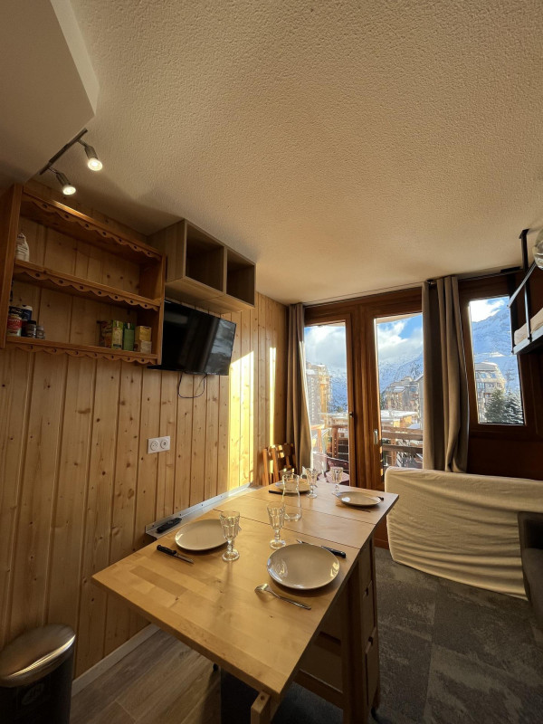 _lv_images__lot_0020392415_03_9300001 _lv_images__lot_0020392415_03_9300001