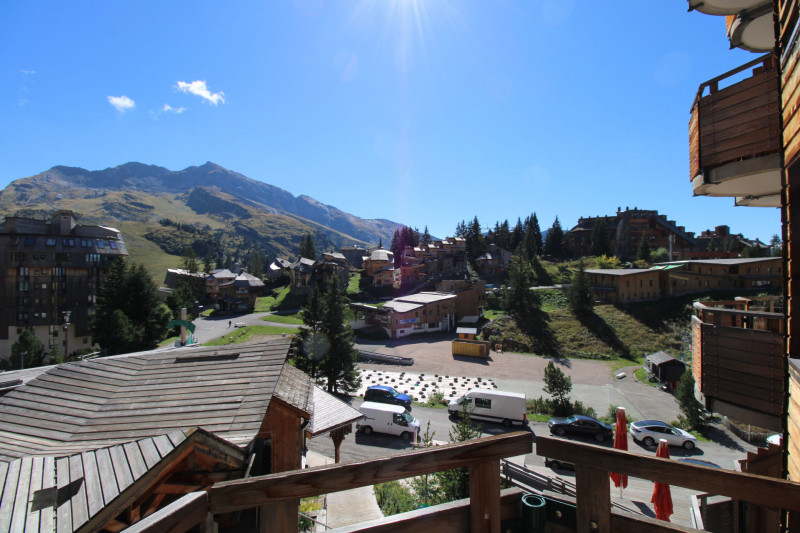 _lv_images__lot_0020392415_10_11058885 _lv_images__lot_0020392415_10_11058885