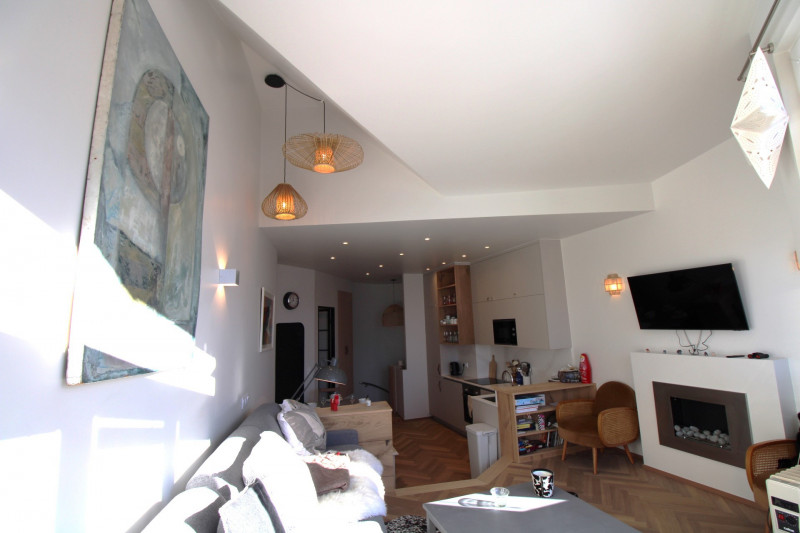 _lv_images__lot_0020392417_04_10068010