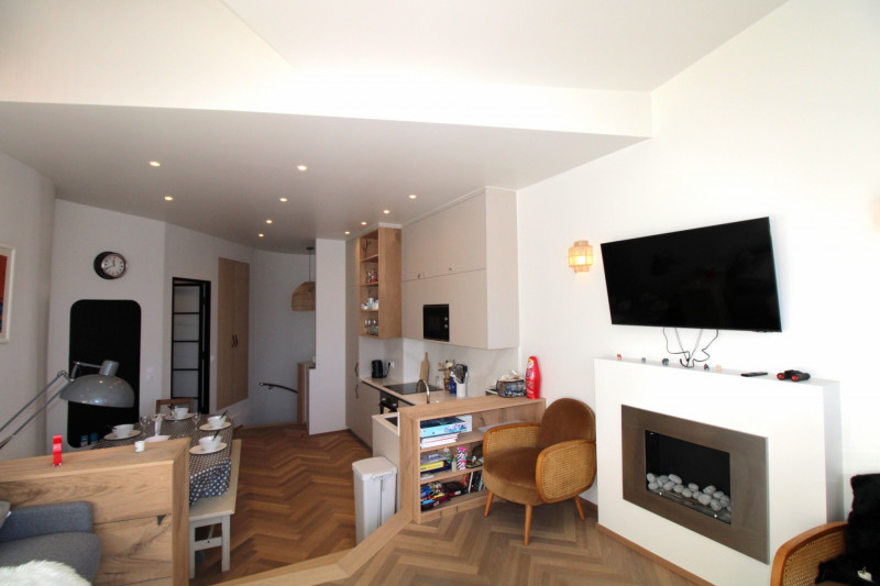 _lv_images__lot_0020392417_05_10108857