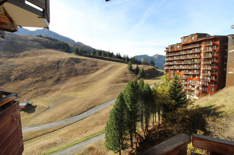 _lv_images__lot_0020392418_10_9847604