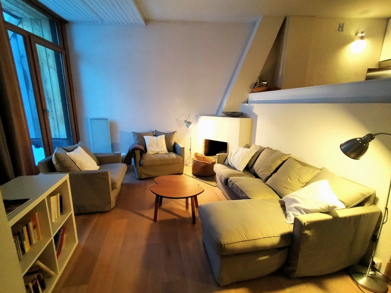 _lv_images__lot_0020392432_01_11163350