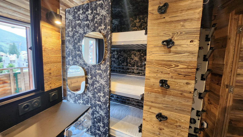 _lv_images__lot_0020392444_05_9286755 _lv_images__lot_0020392444_05_9286755