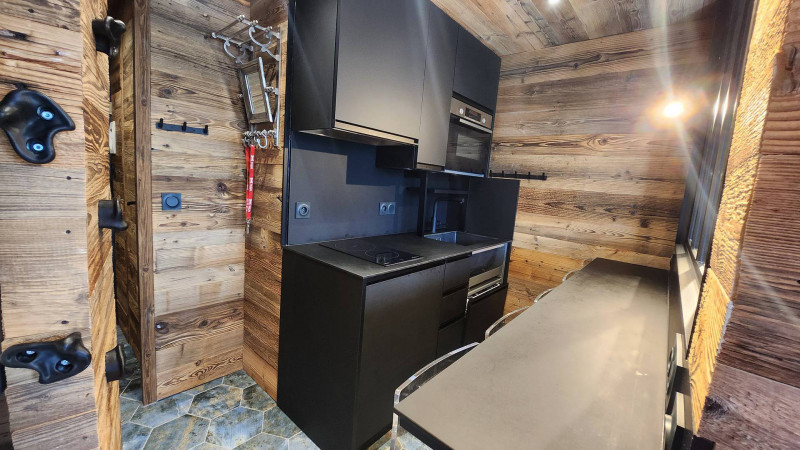 _lv_images__lot_0020392444_06_9471893 _lv_images__lot_0020392444_06_9471893