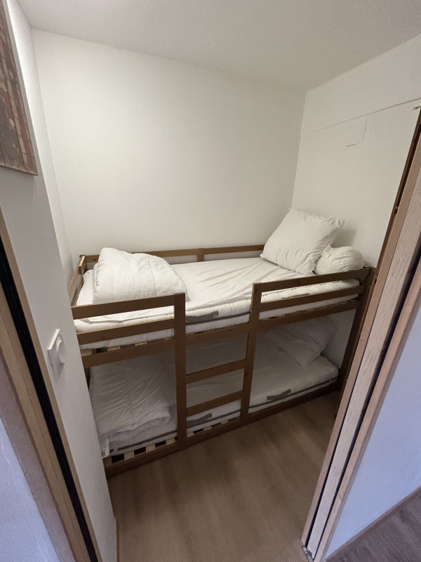 _lv_images__lot_0020392445_09_9960499 _lv_images__lot_0020392445_09_9960499