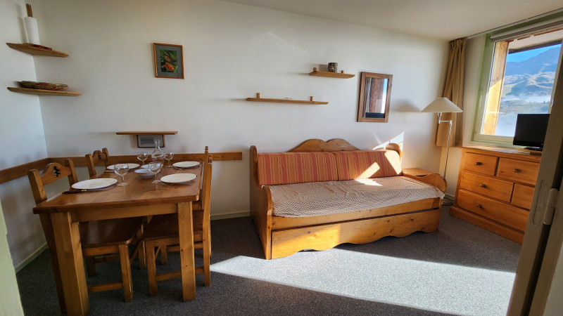 _lv_images__lot_0020392447_04_9503888 _lv_images__lot_0020392447_04_9503888