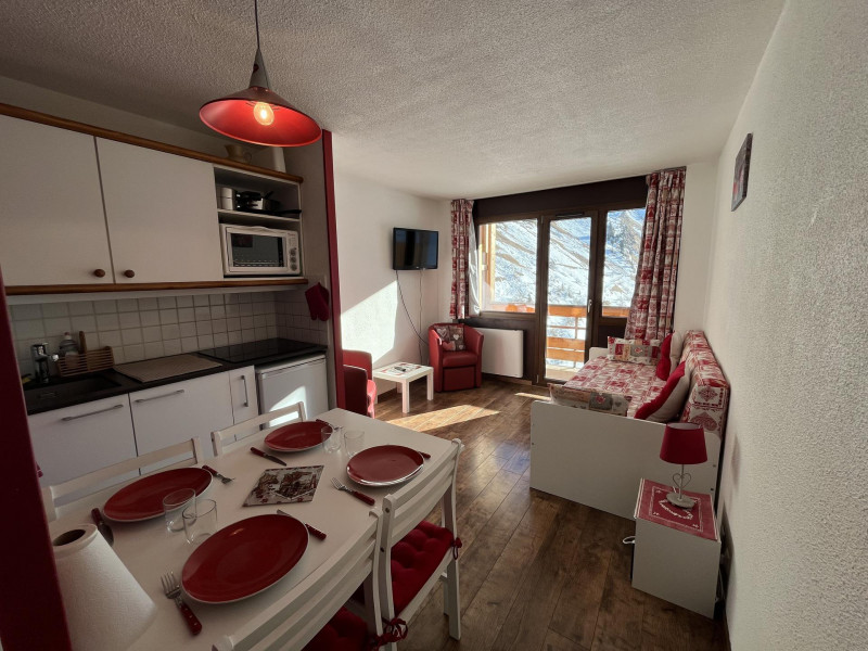 _lv_images__lot_0020392453_02_9668728