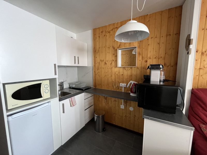 _lv_images__lot_0020392455_04_10048487